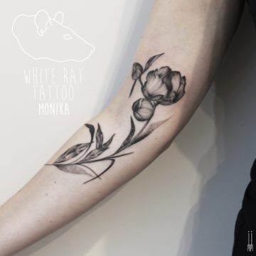 Monika Michniewicz Studio Tatuażu Warszawa White Rat Tattoo Tatuaż Peonia